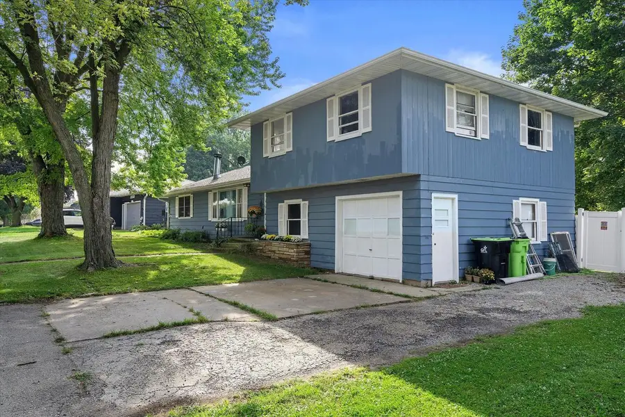 103 Fairview COURT, Fairwater, WI 53931 - #2