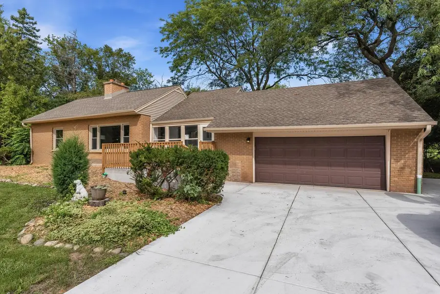 4418 W Mequon ROAD, Mequon, WI 53092 - #2