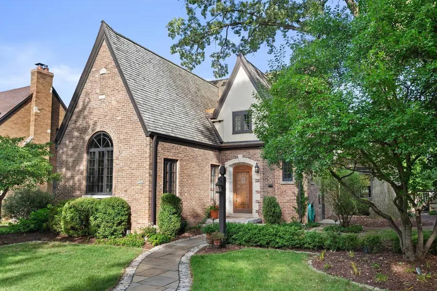 5346 N Hollywood AVENUE, Whitefish Bay, WI 53217 - #2