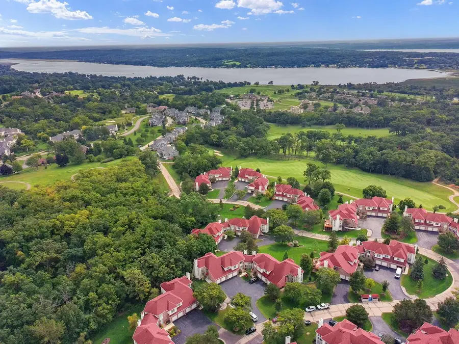 1529 Highland DRIVE #8-46, Lake Geneva, WI 53147 - #2