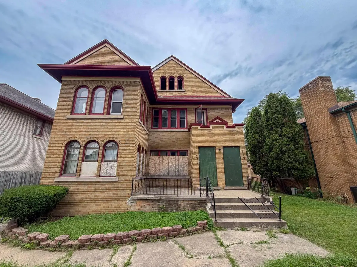 3135 N Sherman BOULEVARD, Milwaukee, WI 53216 - #1