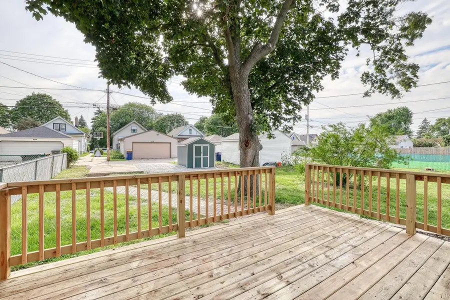 1120 S 86th STREET, West Allis, WI 53214 - #3