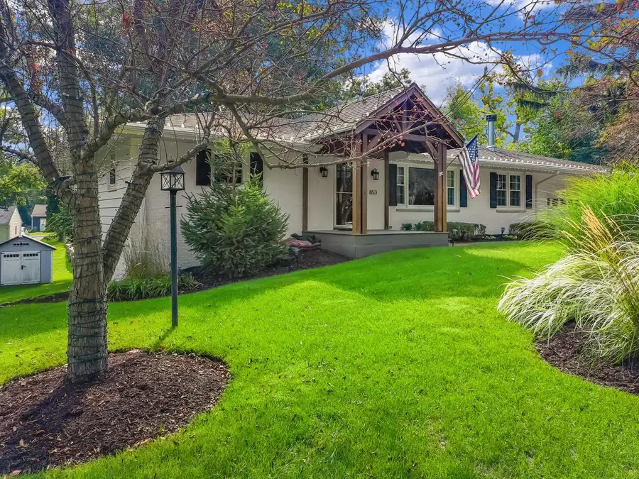853 Van Slyke DRIVE, Fontana, WI 53125 - #2