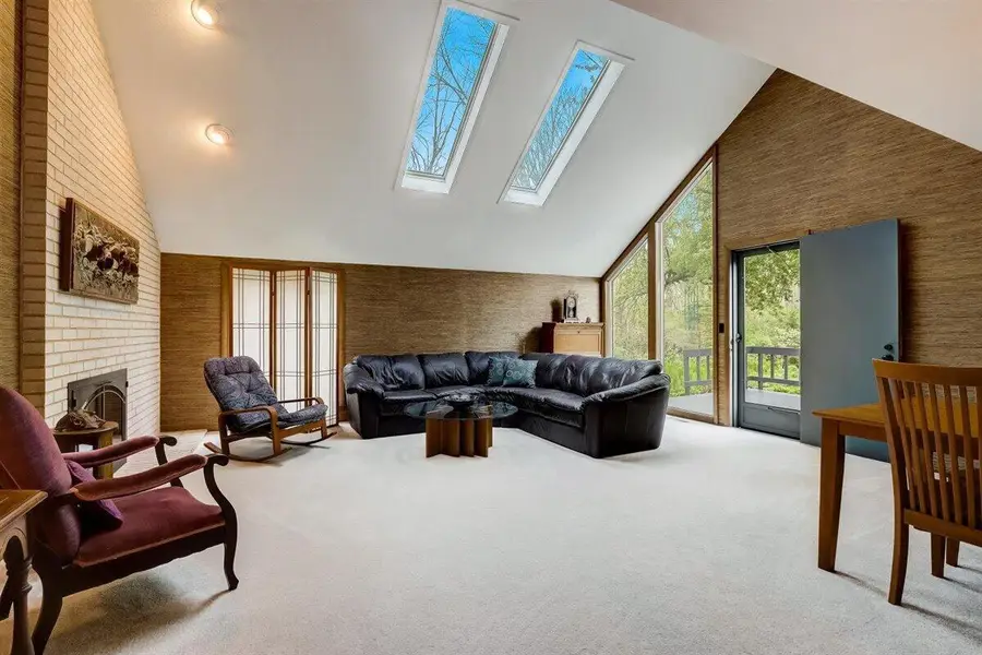 95 Woodfield COURT, Wind Point, WI 53402 - #2