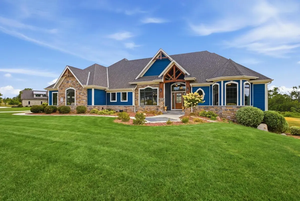 W336S721 Four Seasons ROAD, Oconomowoc, WI 53066 - #1