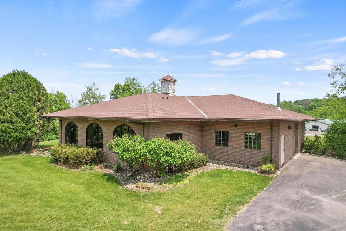 1110 W Broadway STREET, Viroqua, WI 54665 - #1