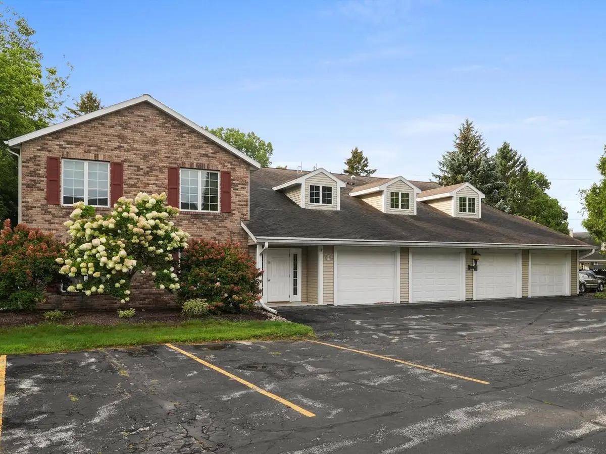 2533 Cross Creek DRIVE #C, Sheboygan, WI 53081 - #1