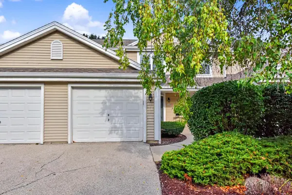 2141 E Broadway #B, Waukesha, WI 53186