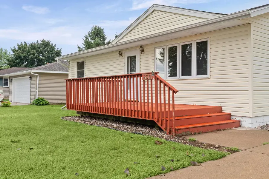 2531 Island Park ROAD, La Crosse, WI 54603 - #3