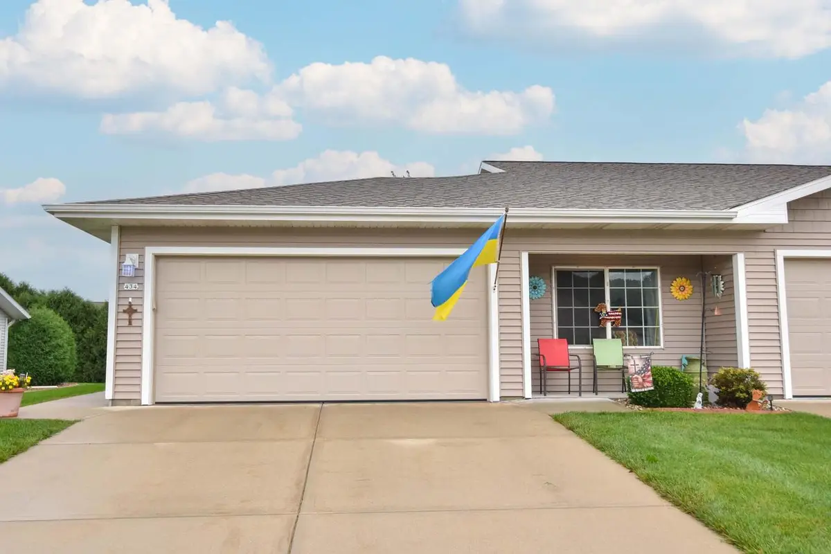 434 Novak STREET, Hartford, WI 53027 - #1