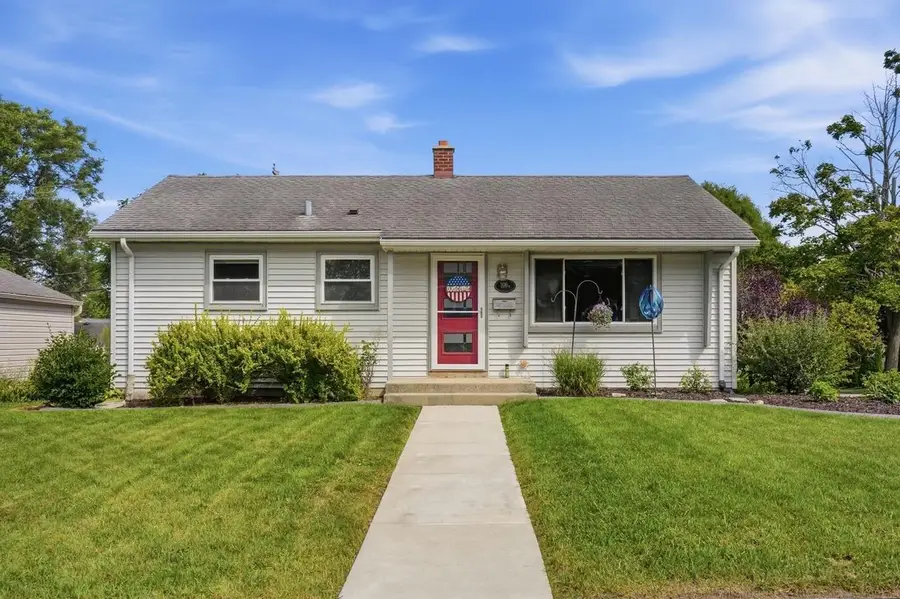 100 N Highland AVENUE, Thiensville, WI 53092 - #2