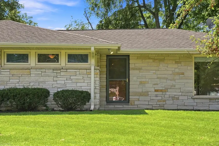 W237N6597 Orchard DRIVE, Sussex, WI 53089 - #2