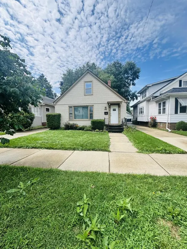 804 Cleveland AVENUE, Racine, WI 53405