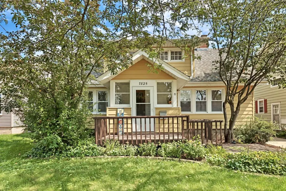 7825 17th AVENUE, Kenosha, WI 53143 - #1