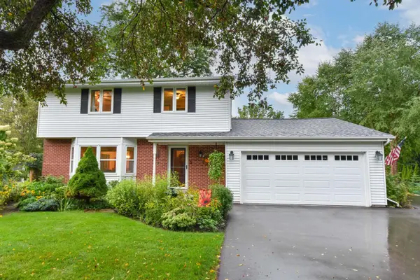 N64W30881 Cindy COURT, Hartland, WI 53029