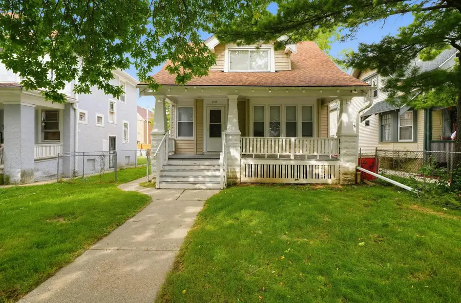 2757 N 38th STREET, Milwaukee, WI 53210 - #2
