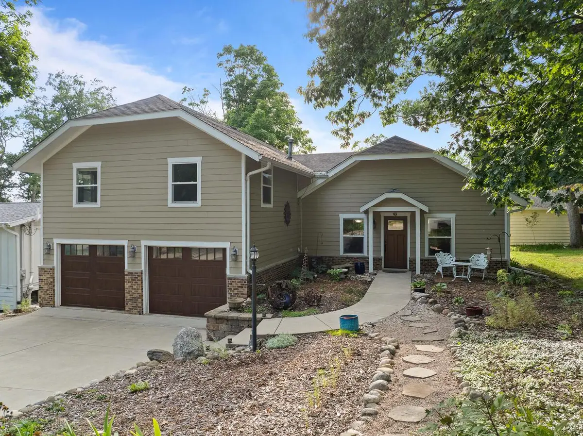 98 Lincoln PARKWAY, Williams Bay, WI 53191 - #1
