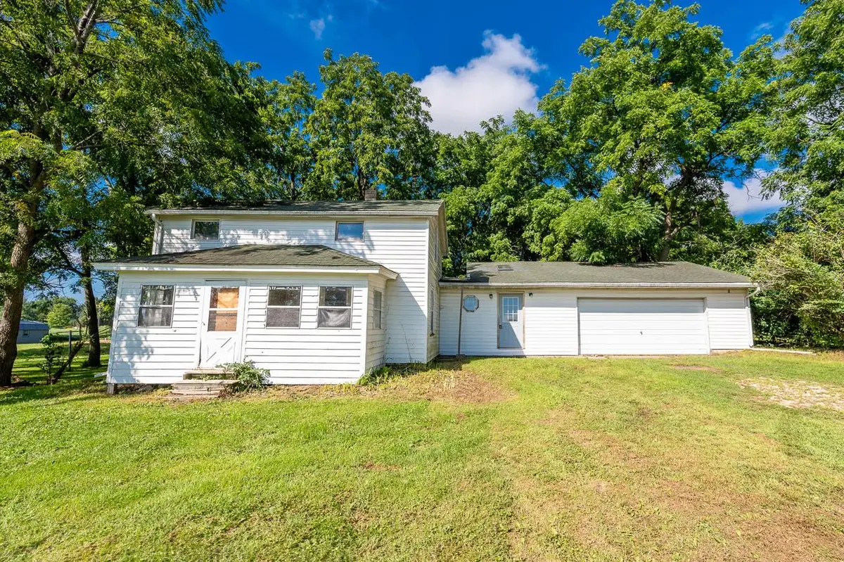 N2423 Tremaine ROAD, Clinton, WI 53525 - #1