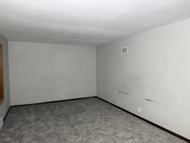 370 S Allen ROAD, Waukesha, WI 53186 - #2