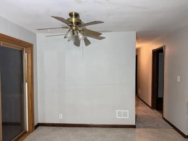 370 S Allen ROAD, Waukesha, WI 53186 - #3