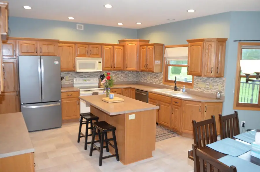 W4175 Schild ROAD, West Salem, WI 54669 - #3