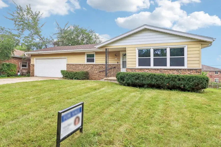 2218 Catalpa ROAD, Madison, WI 53713 - #3