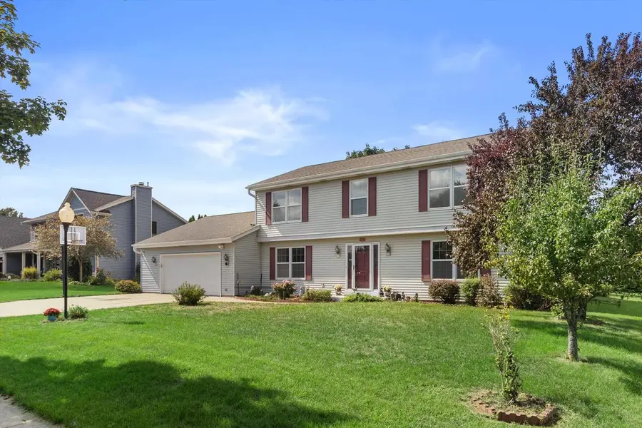 629 Two Rivers DRIVE, Mukwonago, WI 53149 - #2