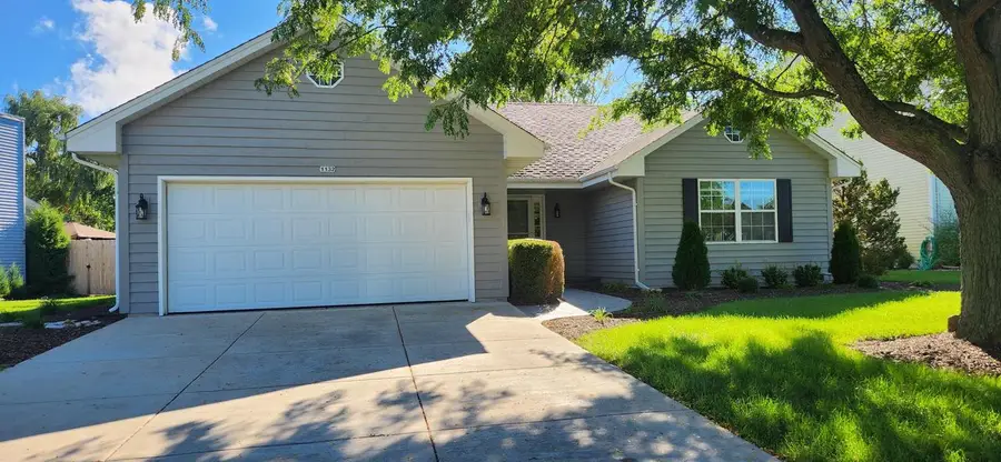 1132 Eastbrook DRIVE, Burlington, WI 53105 - #2