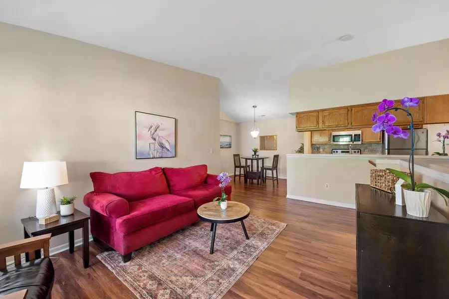 7984 N 107th STREET #5, Milwaukee, WI 53224 - #3