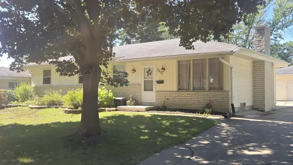 7017 N 85th STREET, Milwaukee, WI 53224