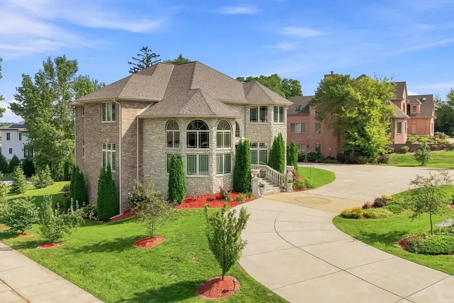 18250 Prairie Falcon LANE, Brookfield, WI 53045 - #3