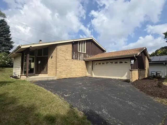 5435 S 15th PLACE, Milwaukee, WI 53221 - #2