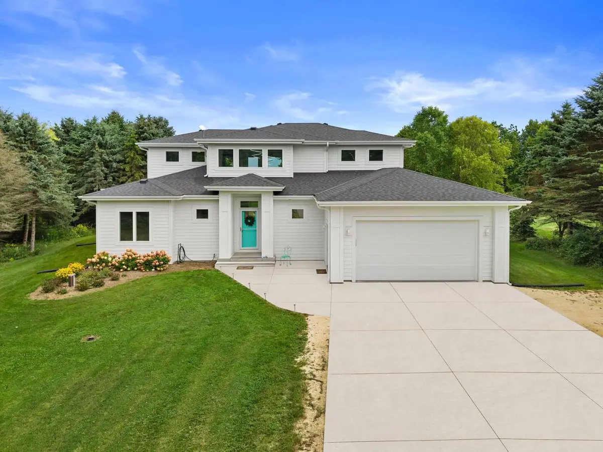 4456 Weilers WAY, Port Washington, WI 53074 - #1