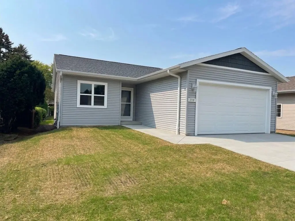 3710 Mackert STREET, Manitowoc, WI 54220 - #1