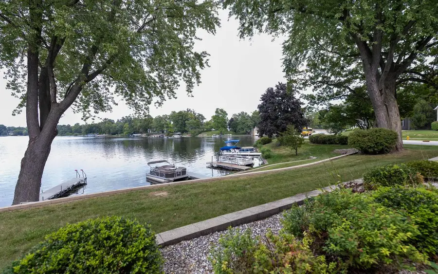 320 E Pleasant STREET #106, Oconomowoc, WI 53066 - #3