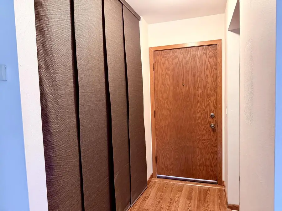 5650 W Wahner AVENUE #208, Brown Deer, WI 53223 - #2
