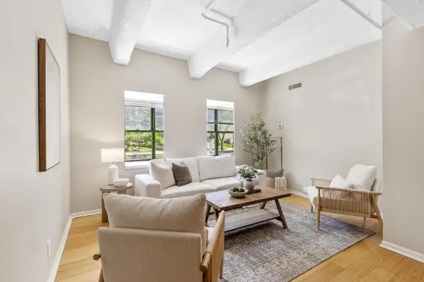270 E Highland AVENUE #113, Milwaukee, WI 53202