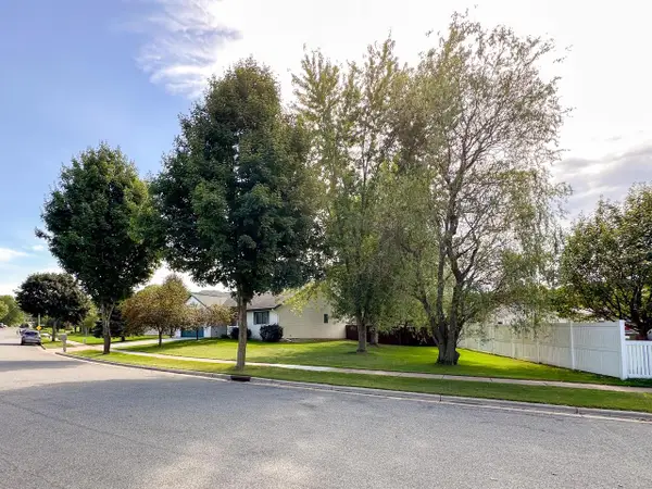 2422 KRAUSE ROAD, Onalaska, WI 54650