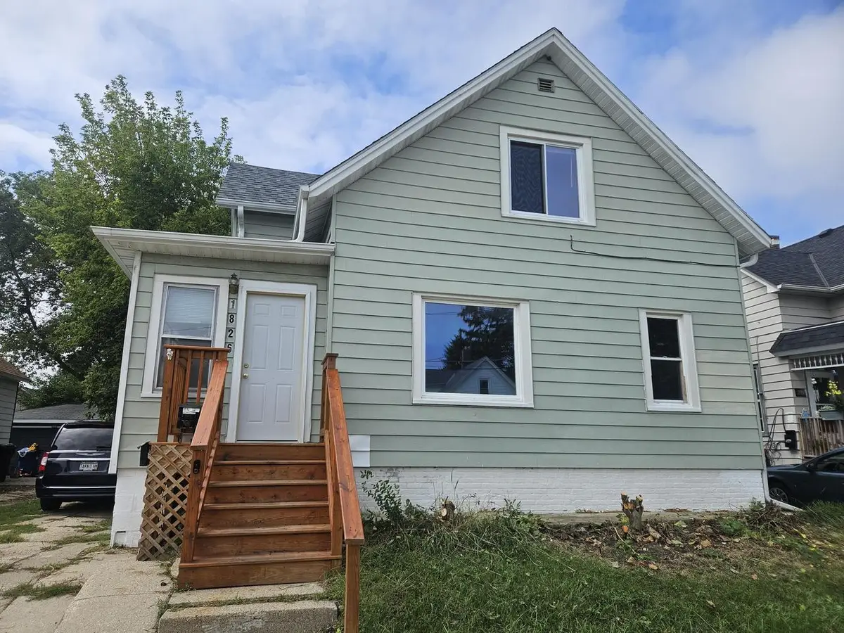 1826 Saint Clair STREET, Racine, WI 53402 - #1