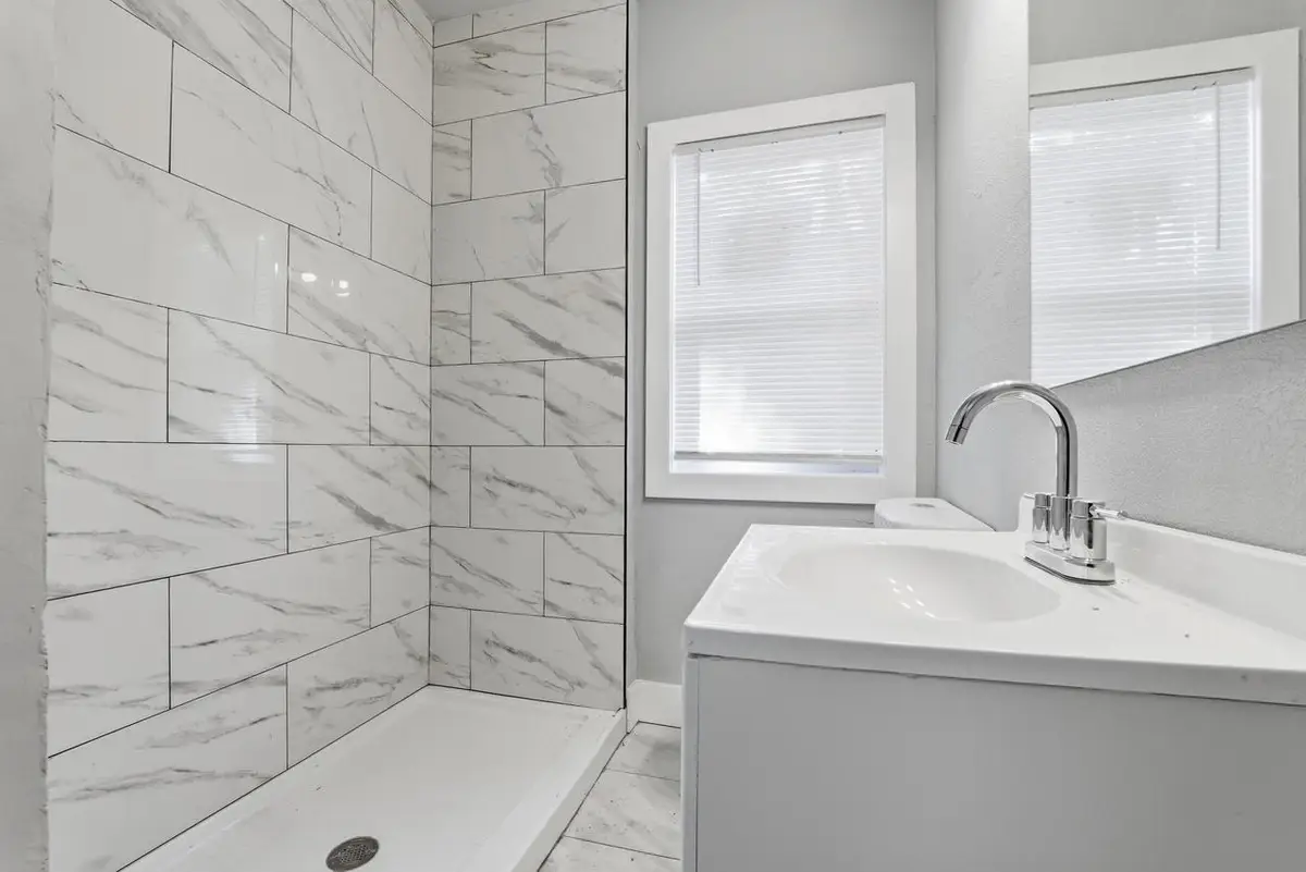 2875 N 50th STREET #2877, Milwaukee, WI 53210 - #1