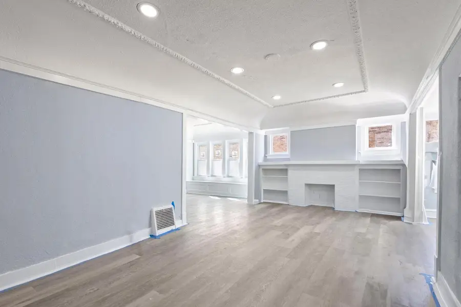 4266 W Highland BOULEVARD #4268, Milwaukee, WI 53208 - #3