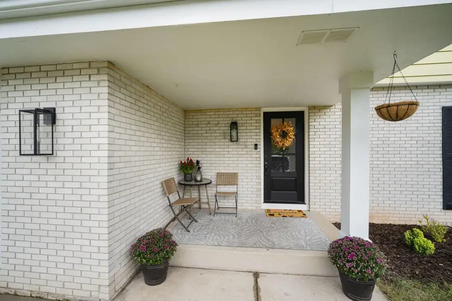 1324 W Portview DRIVE, Port Washington, WI 53074 - #2