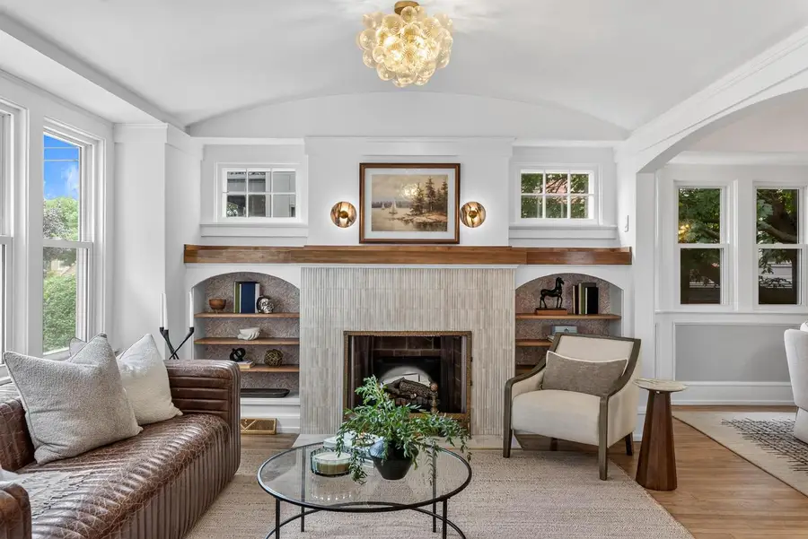 4015 N Stowell AVENUE, Shorewood, WI 53211 - #2