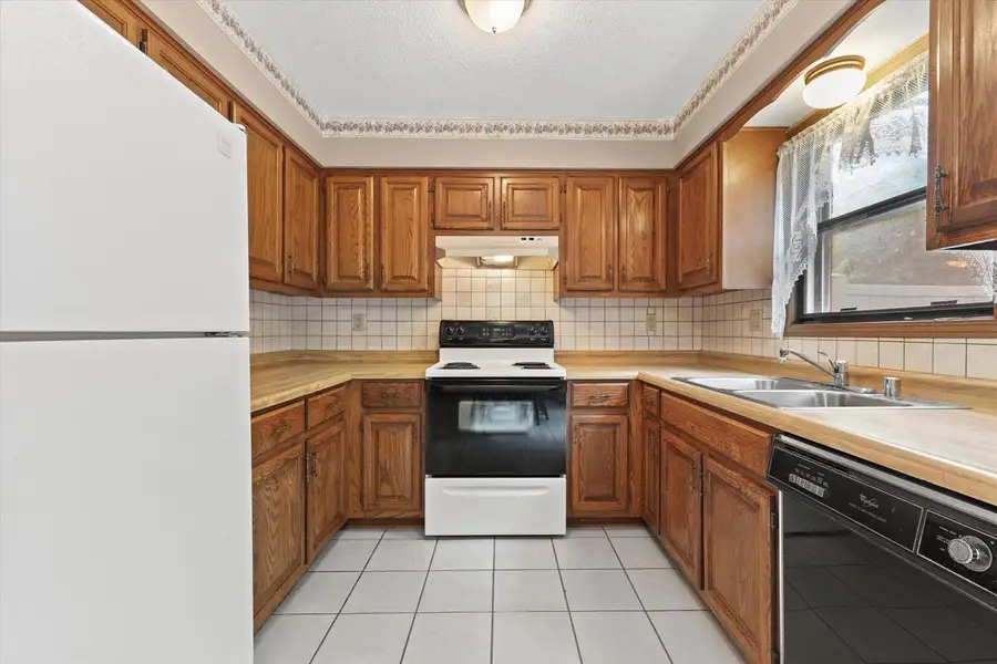 8173 S Legend DRIVE, Franklin, WI 53132 - #3