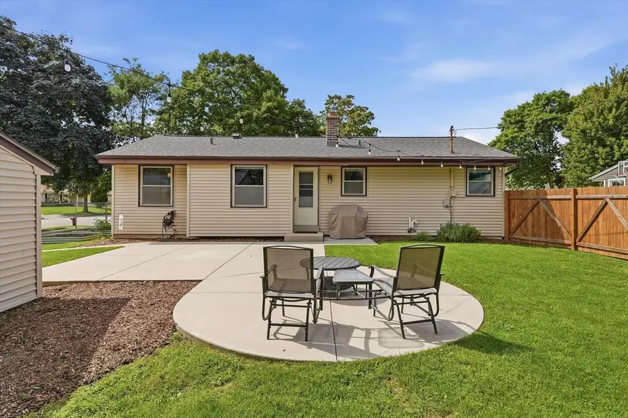 4058 S 73rd STREET, Milwaukee, WI 53220 - #2