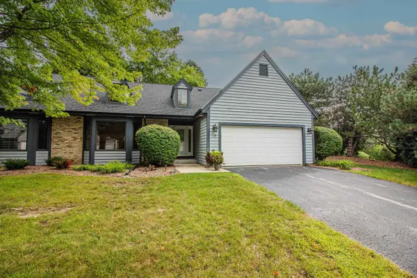 W52N106 Pioneer COURT #B, Cedarburg, WI 53012