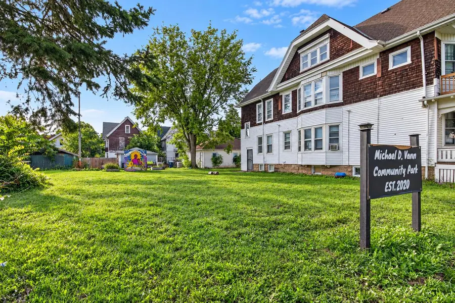 2529 N 39TH STREET #2531, Milwaukee, WI 53210 - #3