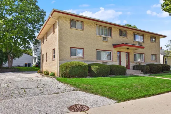 2167 S 80th STREET, West Allis, WI 53219