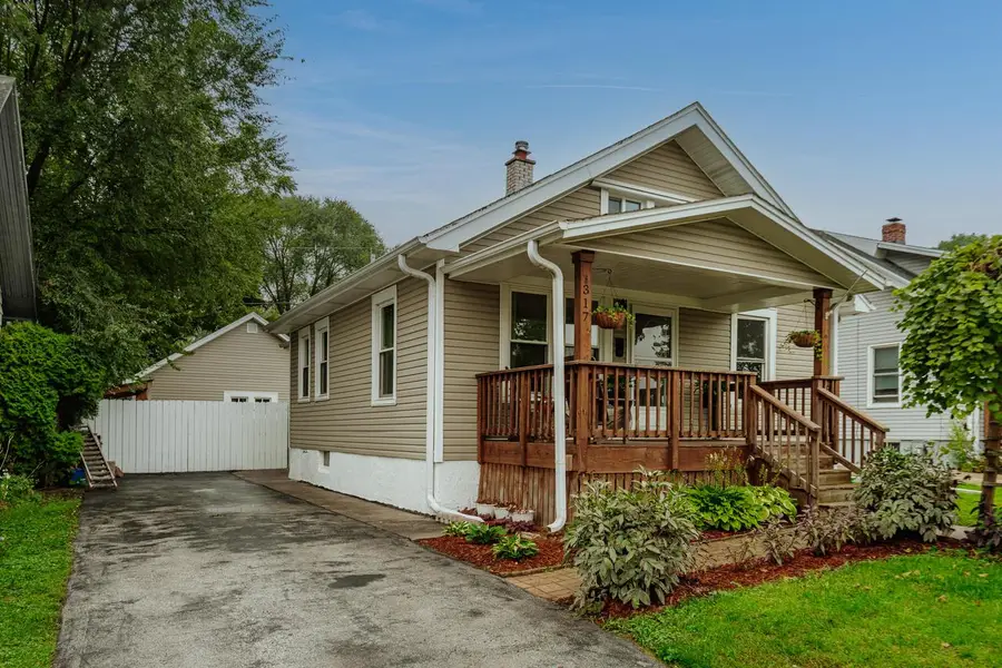 317 Wilson AVENUE, Waukesha, WI 53186 - #2