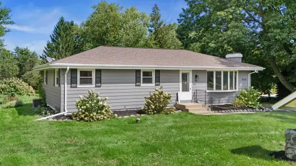 W140 Belleview AVENUE, Oconomowoc, WI 53066